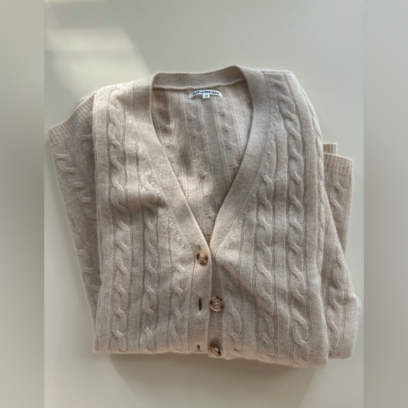 Reformation Giusta Oversized Cashmere Cardigan - Picture 3 of 8